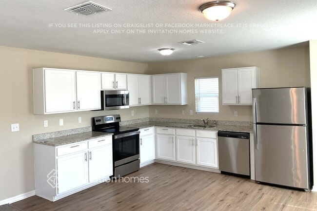 Building Photo - 202 Gladiola Ct