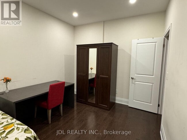 Photo du bâtiment - 4 Mildred Temple Wy