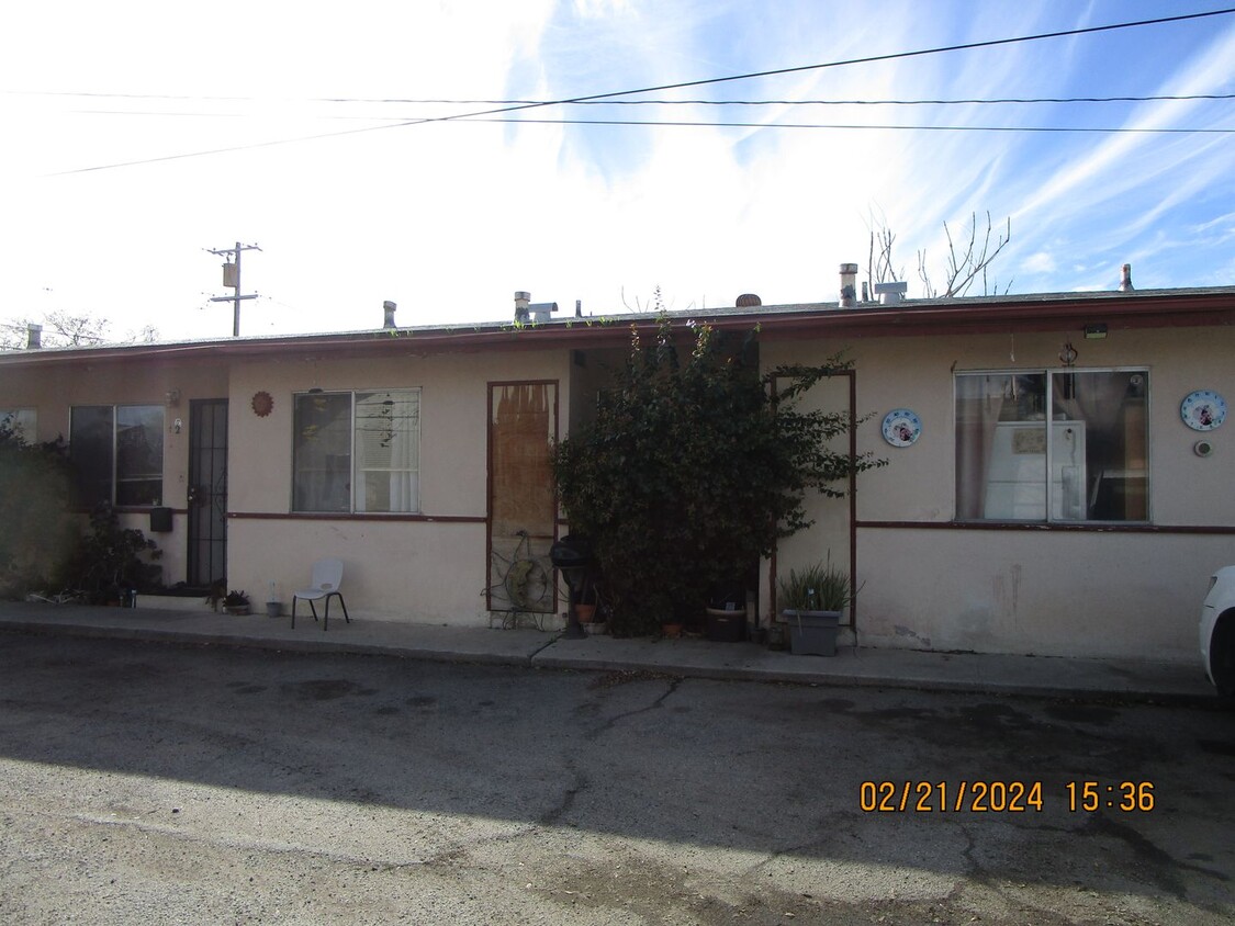 Building Photo - 507 30th St