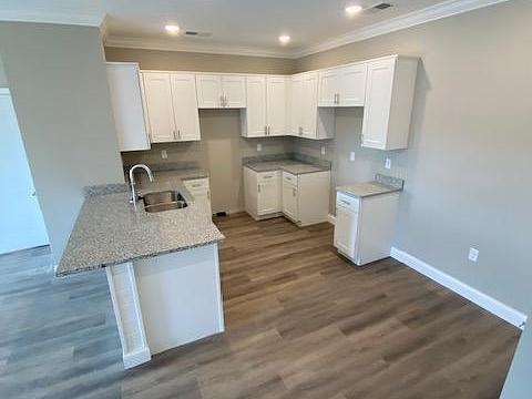 Foto del edificio - 5312 Baker Rd