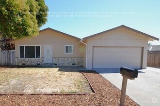 Building Photo - 272 De Soto Dr