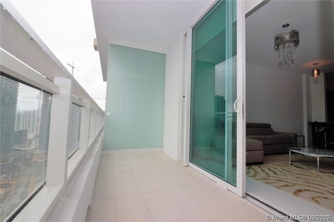 Building Photo - 1080 Brickell Ave