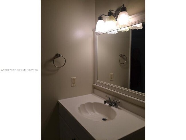 Foto del edificio - 8977 SW 123rd Ct