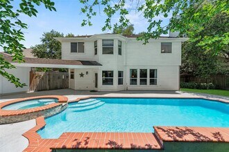 Building Photo - 4019 Bellinger Way