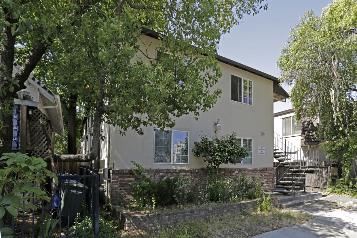 Building Photo - 2820 O St