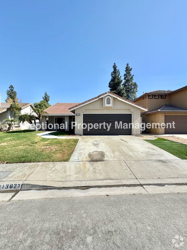 Building Photo - 13827 Mesquite Dr
