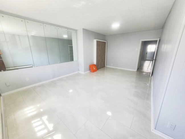 Foto del edificio - 33 E 17th St