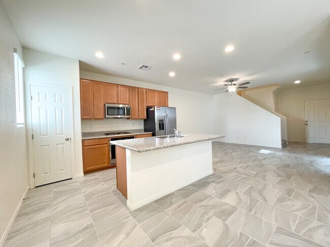 Foto del edificio - 11691 Hamilton Lake Ave