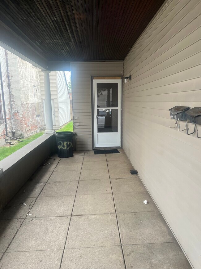 Foto del edificio - 257 E 9th St