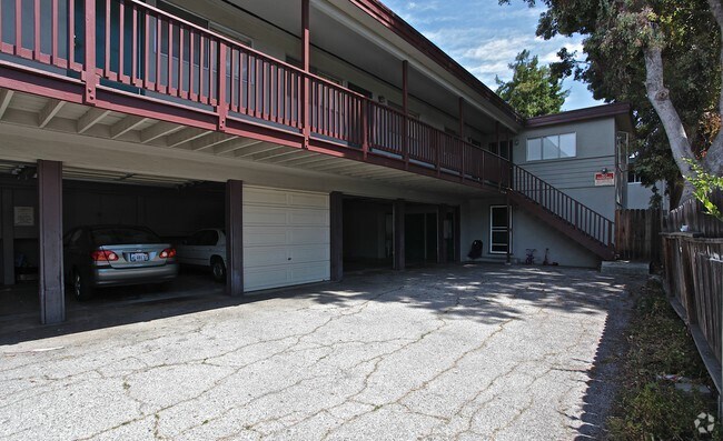 Foto del edificio - 1027 Clinton St