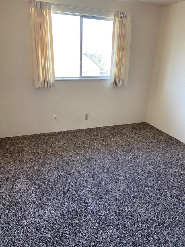 Foto del edificio - 274 S 47th St