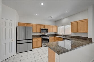 Building Photo - 10474 Precliffs Ct