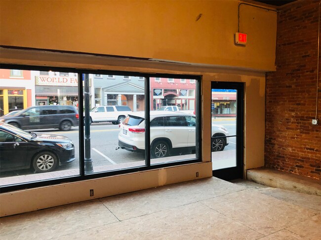Front - 40 N. Main St