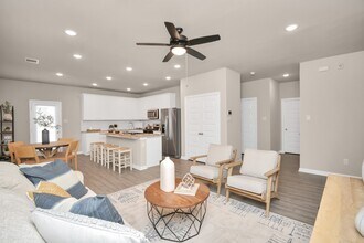 Building Photo - 4603 Aurora Glen Dr