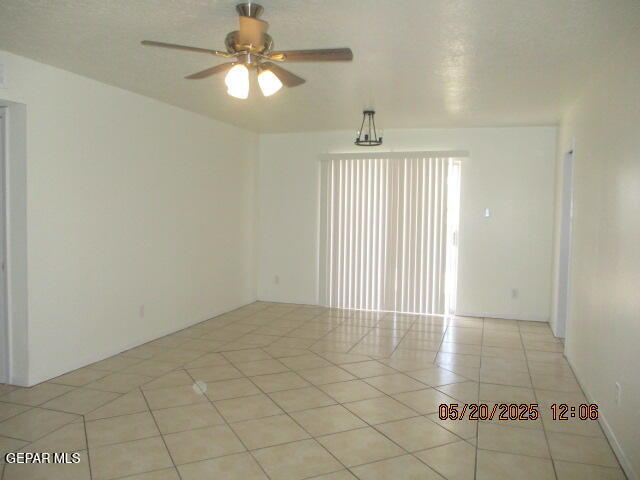 Building Photo - 6817 Escondido Dr