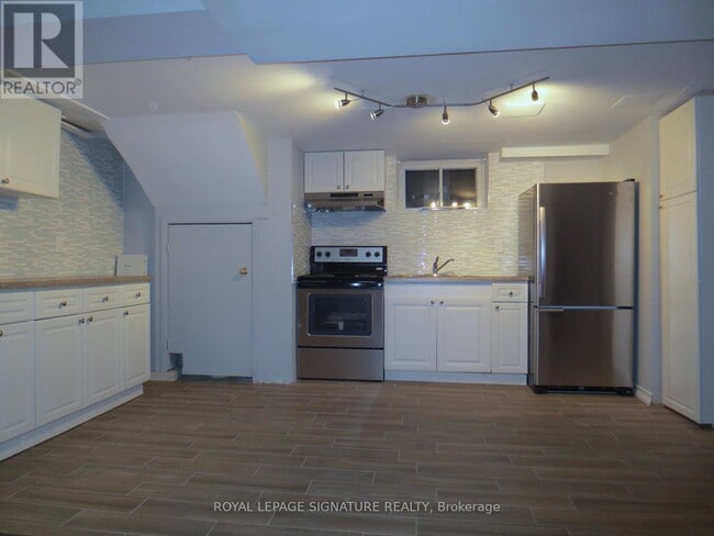 Building Photo - 54 Tulloch Dr