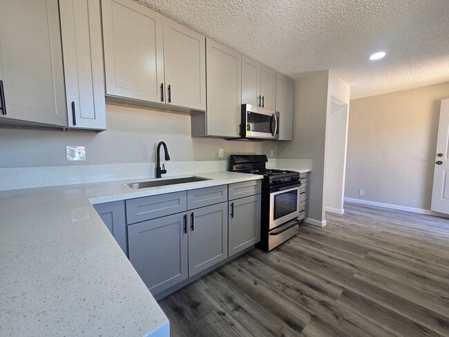 Building Photo - Modern 1-Bedroom 1-bathroom ADU guest hous...