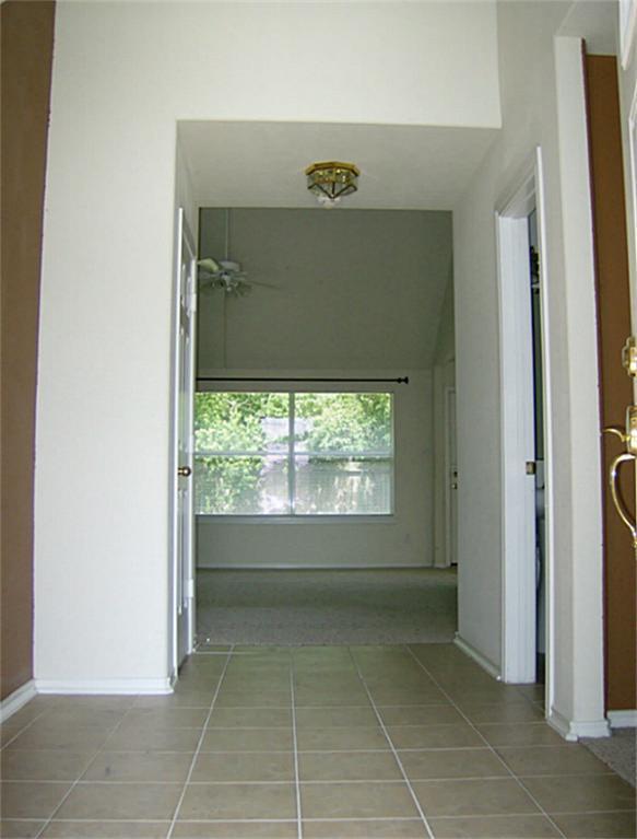 Foto del edificio - 7015 Garden Mist Ln