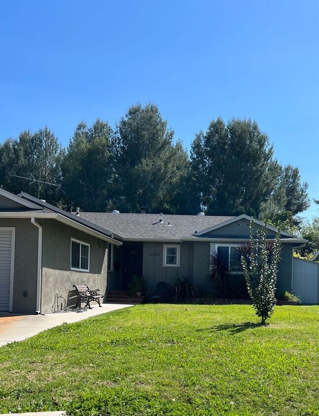 Foto principal - 1 bed, 1 bath Guest unit in Woodland Hills