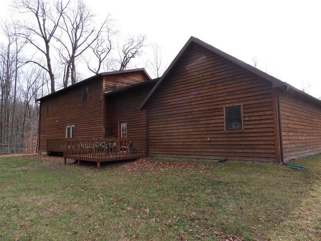 Foto del edificio - 3 Bedroom, 2 Bath Cheat Lake Log Home - Av...