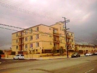 Primary Photo - 11757 Saticoy St