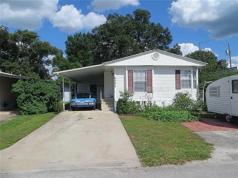 Primary Photo - 6302 Midland St