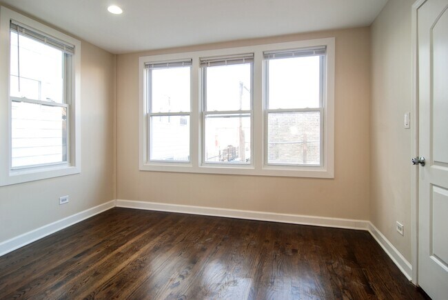 Building Photo - 3108 N Keating Ave