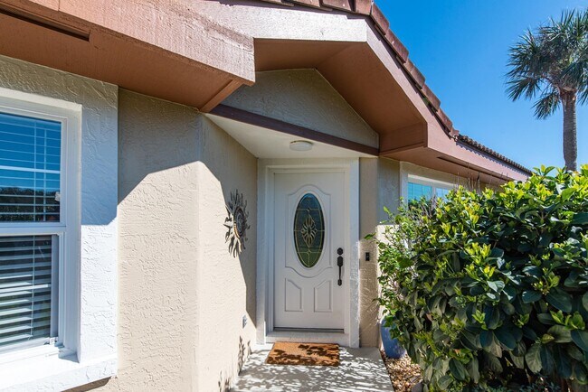 Building Photo - 9 San Diego Ln