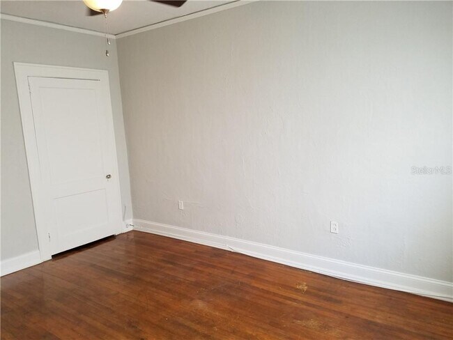 Building Photo - 508 S Westland Ave
