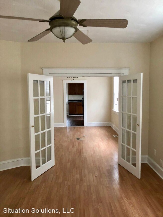 Building Photo - 2 br, 1.5 bath House - 18 N Hope St