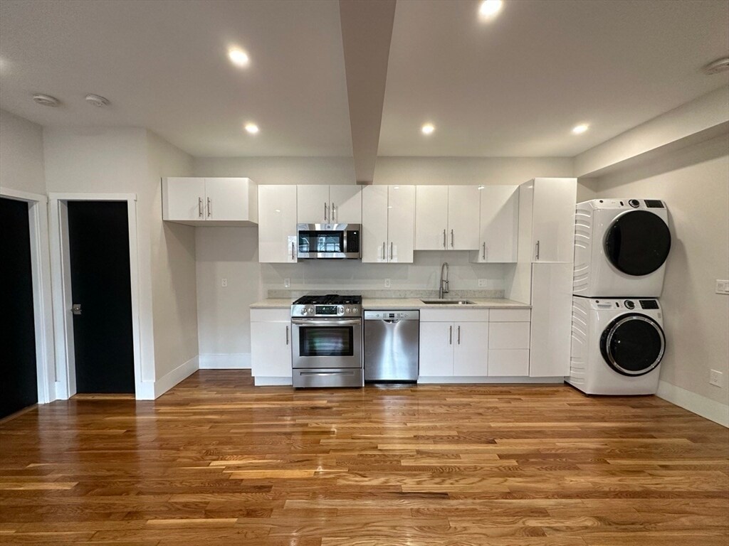 Foto principal - 287 Walnut St