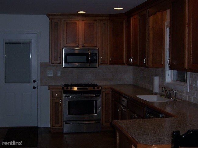 Foto del edificio - 3 br, 3 bath House - 2900 Kleitz Road A