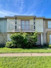 Building Photo - 7051 Chasewood Dr
