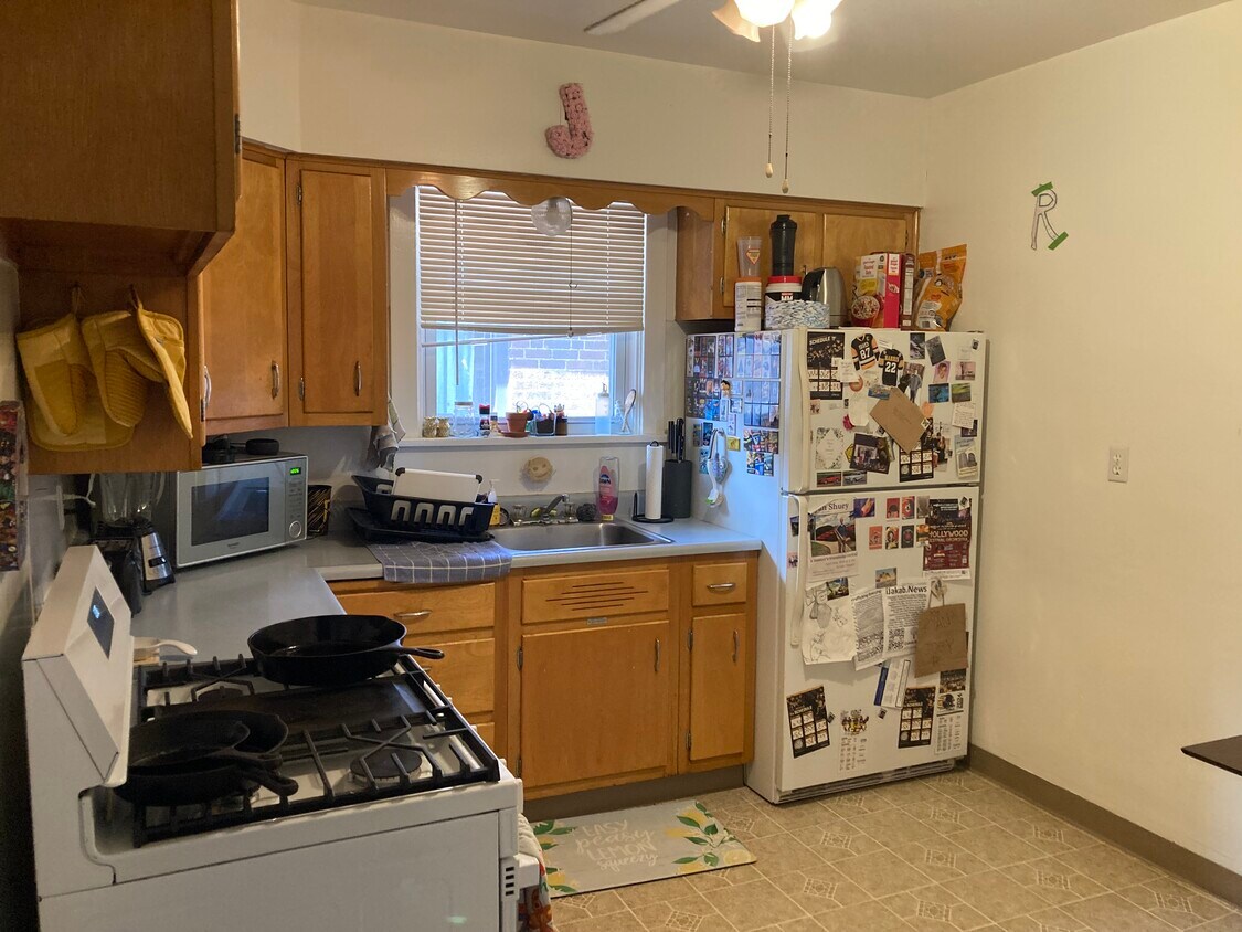 Foto principal - 5944 Phillips Ave