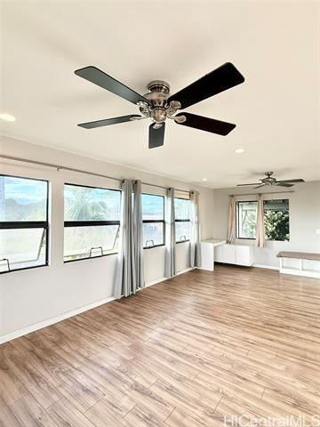 Foto del edificio - 95-349-349 Kuahelani Ave