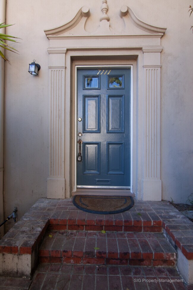 Building Photo - 7111 Hillside Ave