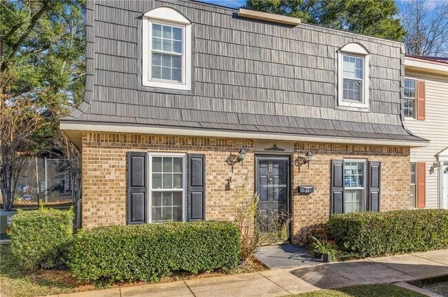 Foto del edificio - 4017 Cottage Hill Rd