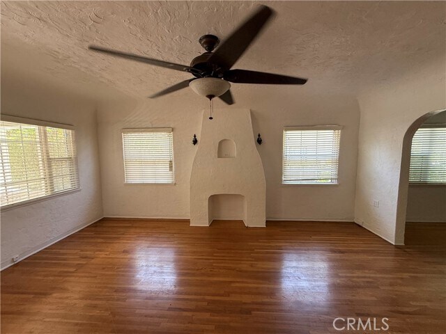 Foto del edificio - 609 N Vermont Ave