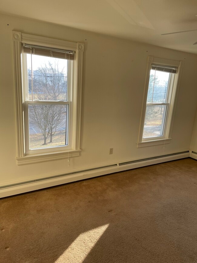 159 N Delmorr Ave Unit 2nd Floor, Morrisville, PA 19067 Apartments in