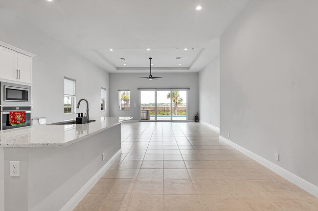 Building Photo - 12582 Nautilus Cir