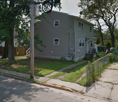 Primary Photo - 79 Forest Avenue