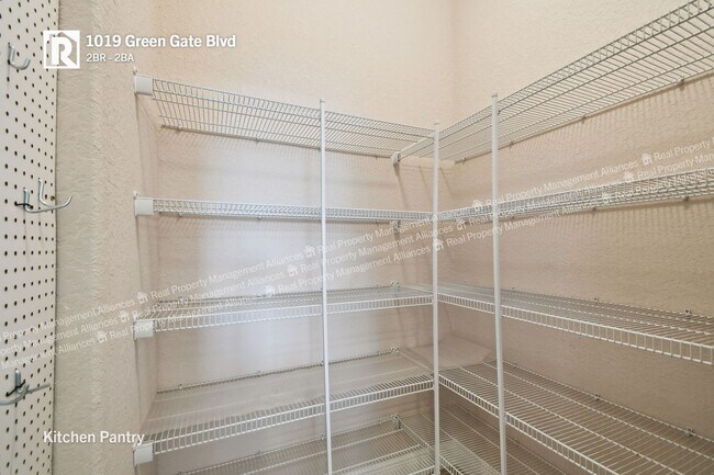 Foto del edificio - 1019 Green Gate Blvd