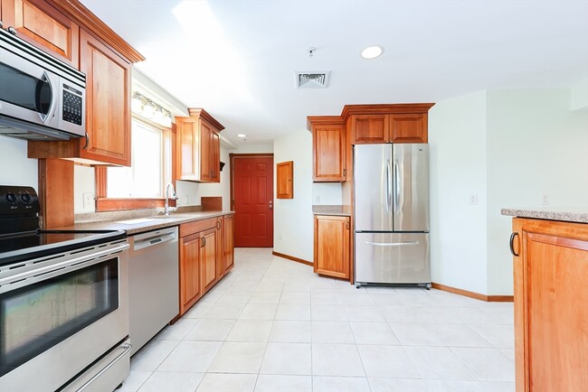 Foto del edificio - 24 Glenwood Ave