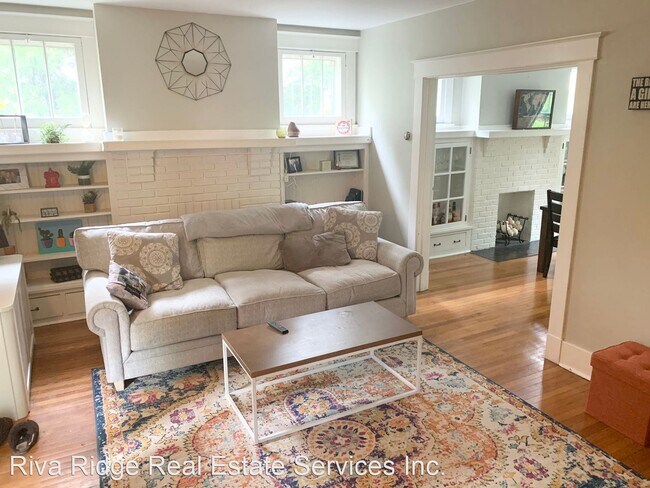 Building Photo - 3 br, 1 bath House - 237 Cascade Road