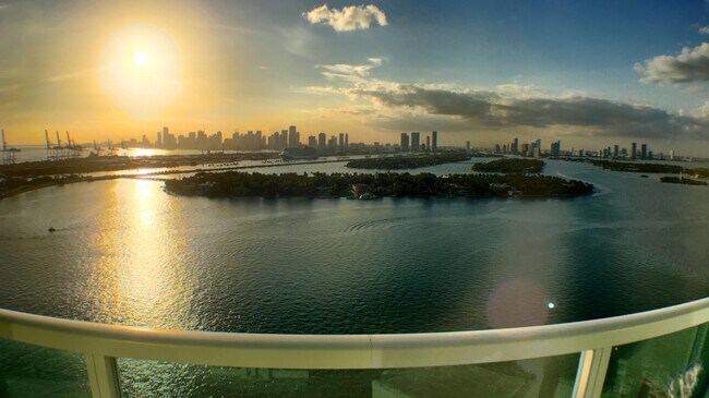 Foto del edificio - 650 West Ave