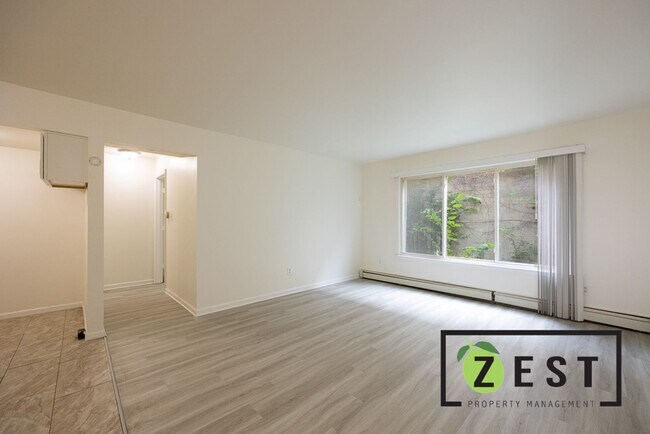 Foto del interior - Redford Square Apartments