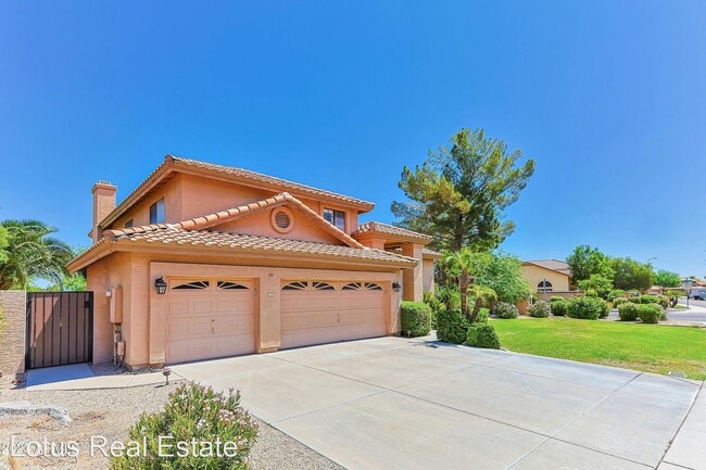 Building Photo - 5 br, 3 bath House - 12 W Vera Ln.,