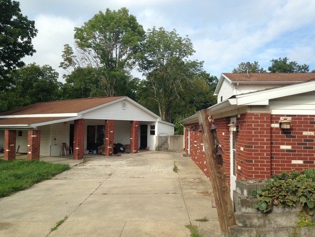 Building Photo - 7070 Vore Ridge Rd