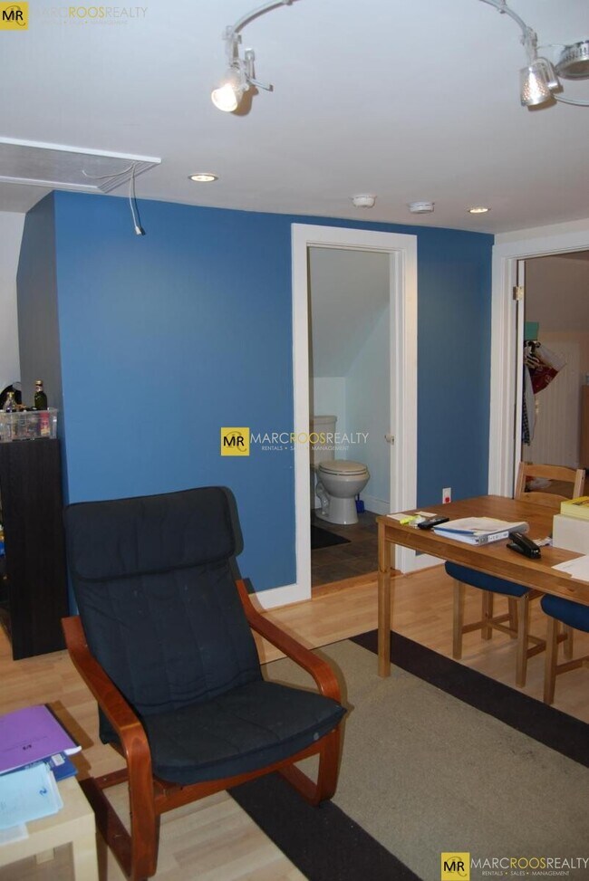 Foto del edificio - 253 Summer St