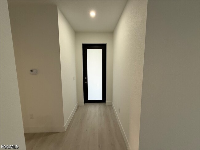 Foto del edificio - 227 Hightower Ave S